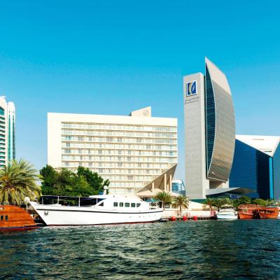 Sheraton Dubai Creek Hotel & Towers (Baniyas Street  Dubaï)