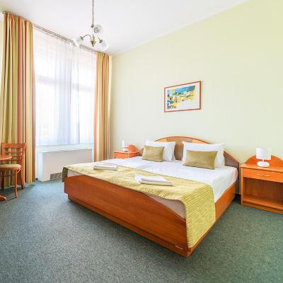 Baross City Hotel - Budapest (Baross ter 15 1077 Budapest)