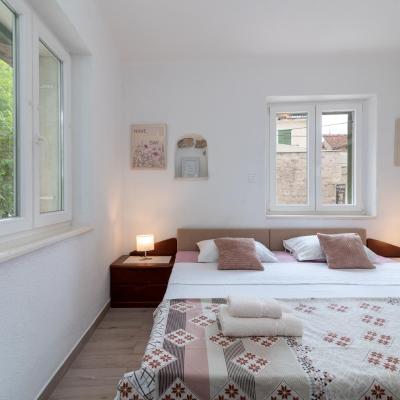 Filomena Rooms (14 Ulica Hrvatskih mučenika 21220 Trogir)