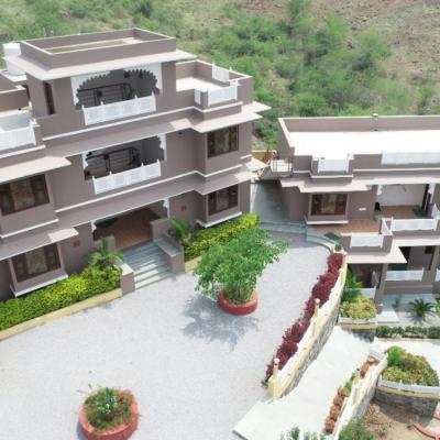 Mewar Mansion (Mewar Mansion Nohra village, behind Araliyas Resort, near nai village, Rajasthan 313001 Udaipur)