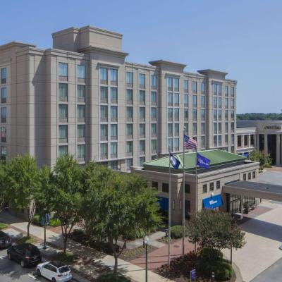 Hilton Garden Inn Virginia Beach Town Center (252 Town Center Drive VA 23462 Virginia Beach)