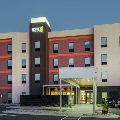 Home2 Suites By Hilton Austin Airport (1705 Airport Commerce Drive    TX 78741 Austin)