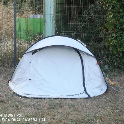 tente pour 2 personnes (119 Route de Challans 85160 Saint-Jean-de-Monts)