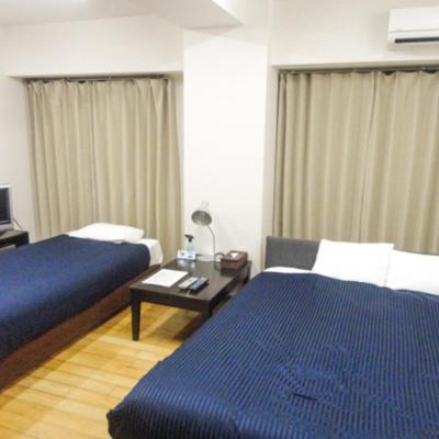 HOTEL LiVEMAX BUDGET Nagoya (Nakagawa-ku Otobashi  3-1-22  454-0012 Nagoya)