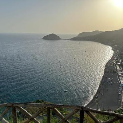 Villa Paradise (31 Via Maronti 80070 Ischia)