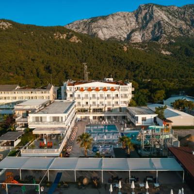 SL La Perla Hotel Kemer (Göynük, Beldibi Mahallesi, Başkomutan, Atatürk Cd. No : 157 Kemer 07985 Antalya)