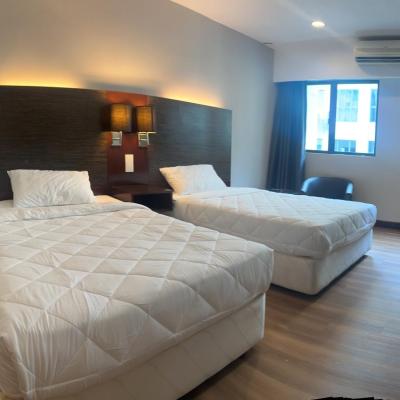 Deluxe Twin Room AYS (Lorong Ming Garden 8 88000 Kota Kinabalu)