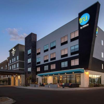 Tru By Hilton Denver Airport Tower Road (6951 N. Yampa St. CO 80249 Denver)