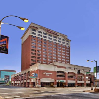 Hampton Inn St Louis- at the Arch (333 Washington Avenue MO 63102 Saint-Louis)