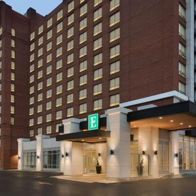 Embassy Suites By Hilton Toronto Airport (262 Carlingview Drive ON M9W 5G1    Toronto)