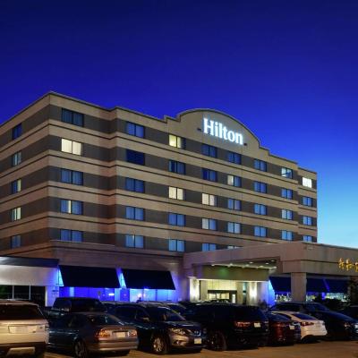 Hilton Winnipeg Airport Suites (1800 Wellington Avenue R3H 1B2 Winnipeg)