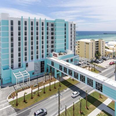 Hampton Inn & Suites Panama City Beach-Beachfront (15505 Front Beach Rd    FL 32413 Panama City Beach)