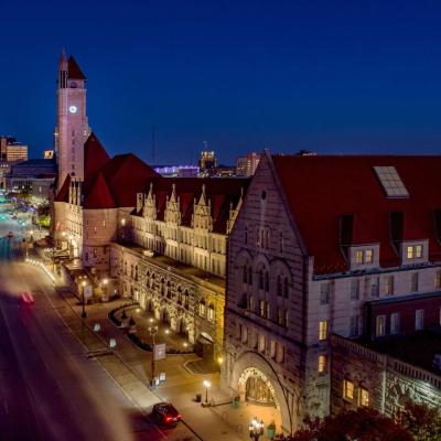 St. Louis Union Station Hotel, Curio Collection by Hilton (1820 Market Street MO 63103 Saint-Louis)