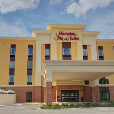 Hampton Inn & Suites by Hilton Tampa Busch Gardens Area (3333 East Busch Boulevard    FL 33612 Tampa)