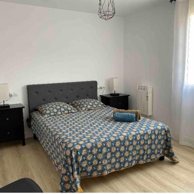 Chambre cosy (Rdc porte face 3 Rue du Tunnel 64700 Hendaye)