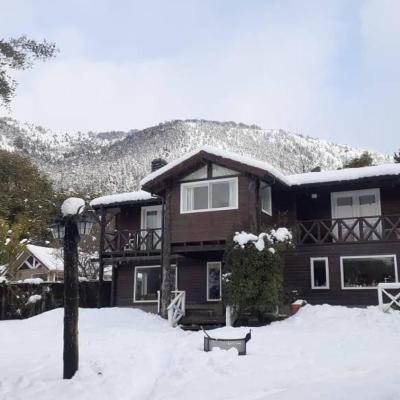 INDÓMITO HOSTEL (Parque Nacional Perito Moreno 31 R8405EKE San Carlos de Bariloche)