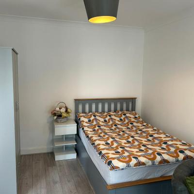 Easy Room in London (90A Trumpington Road E7 9EQ Londres)