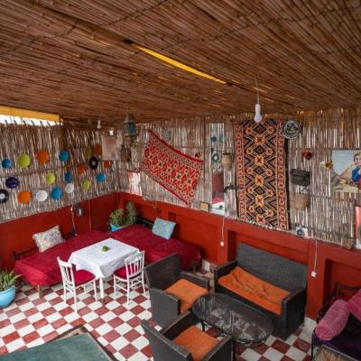 Riad Fez Hostel (25 Rue Talaa Kebira Derb Triana 30000 Fès)