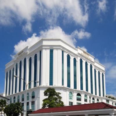 Berjaya Waterfront Hotel, Johor Bahru (No. 88, Jalan Ibrahim Sultan, Stulang Laut 80300 Johor Bahru)