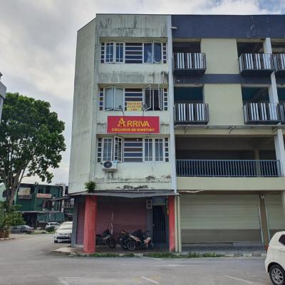 SPOT ON 90856 Arriva Travellers (1st Floor, No. 91,Lot 320,Section 47,KTLD, Jalan Ban Hock(Next to CT2 Hotel) Kuching, Sarawak, Malaysia. 93100 Kuching)