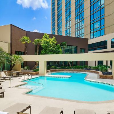 DoubleTree by Hilton San Antonio Airport (611 Northwest Loop 410 TX 78216 San Antonio)