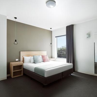 Saint Kilda Beach Hotel - formerly Rydges St Kilda (35-37 Fitzroy Street 3182 Melbourne)