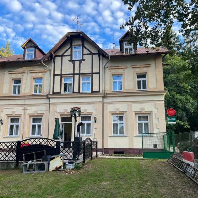 Villa Berolina (Ušovice 661, Marianske Lazne 353 01 Mariánské Lázně)