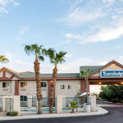 Days Inn by Wyndham Phoenix West (1424 North 50th Avenue AZ 85043 Phoenix)