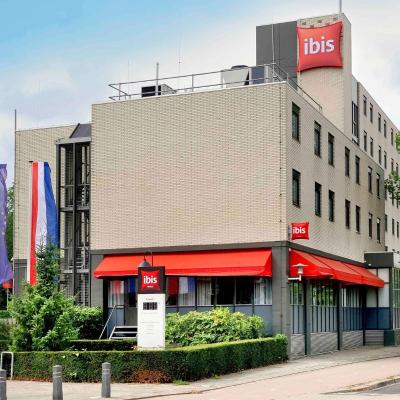 ibis Utrecht (Bizetlaan 1 3533 KC Utrecht)