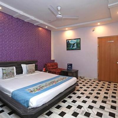 HOTEL HAYAT RESIDENCY (Station Road 47, Kanti Nagar, Opp. Polovictory Cinema, Station Road. Jaipur 302006 Jaipur)