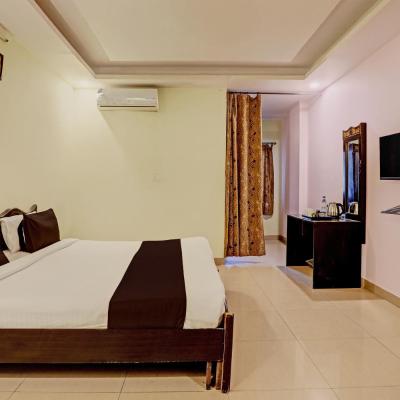 Hotel O Ritesh Grand (7 & 8, Behind New Police Station, Shamshabad, R G I A, Hyderabad 501218 Hyderabad)