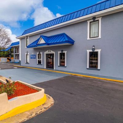 Rodeway Inn & Suites Fort Jackson (494 Beltline Boulevard SC 29205 Columbia)