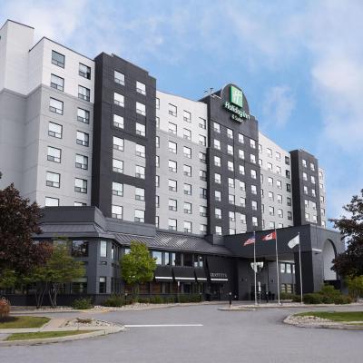 Holiday Inn & Suites Ottawa Kanata, an IHG Hotel (101 Kanata Avenue K2T 1E6 Ottawa)