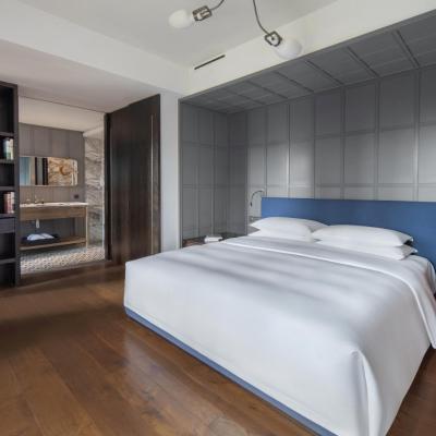 Hotel Kapok Shenzhen HouHai (Close to Shenzhen Bay) (No 3, An Wan 3rd Street, Nanshan，Shenzhen 518000 Shenzhen)