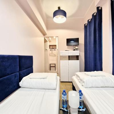 Hostel Helvetia - PRIVATE ROOMS in CITY CENTER and OLD TOWN (Sewerynów 7 00-924 Varsovie)