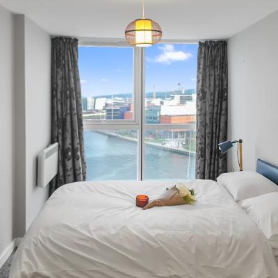 River View Ensuite Private Room in Shared Apartment (62 Donegall Quay BT1 3NH Belfast)