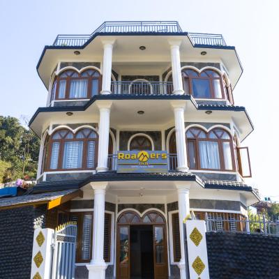 Roamers Inn - Hostel (Baidam -6, Lakeside, Dikopatan, Street 26, Pokhara 33700 Pokhara)