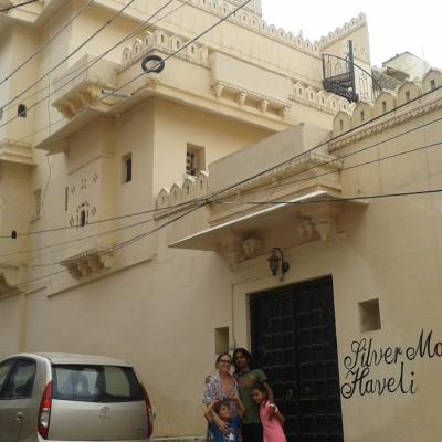 Silver Moon Haveli (Sahi Wallo Ke Gali, Bhattiyani Chouhtta 313001 Udaipur)