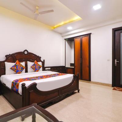 FabHotel Prime Zewarat Inn (Major Sudesh Kumar Marg 110027 New Delhi)