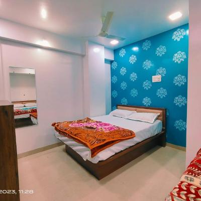 Amrit Guest House Pune (B Lane North main road, KP Veg Restaurant 411001 Pune)