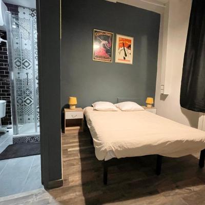 Hostel Du Globe (197 Rue Saint Denis 75002 Paris)