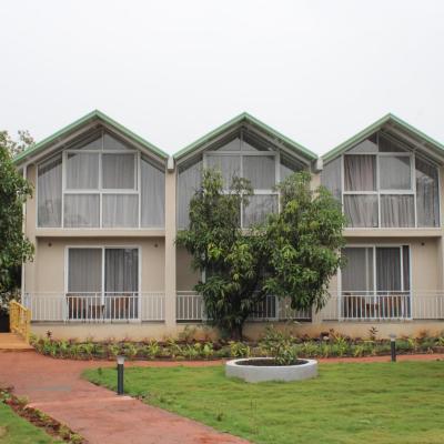 Mango Leaf Lake Resort (NDA Road Near Malai Mata Mandir, Khadakwadi, Khadakwasla 411023 Pune)