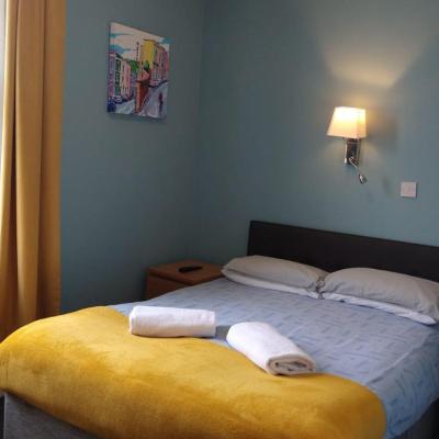 The Ashville Bed and Breakfast (15 Leigh Street BS3 1SN Bristol)