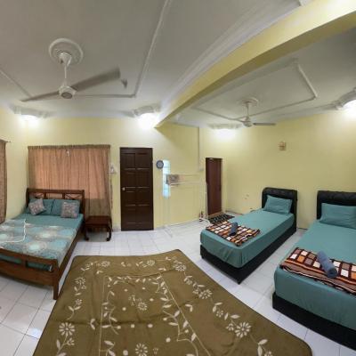 AllOfUs GuestRoom (56 Lorong Jujur 3 56000 Kuala Lumpur)