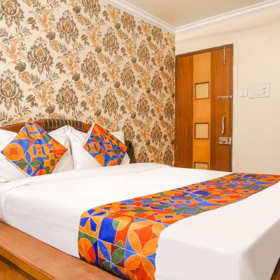 FabHotel Galaxy Residency (RG Cottage at Lane E, Hiramath Park, NilanjalSociety, Kalyani Naghar, Pune, Maharsahtra 411006   411006 Pune)