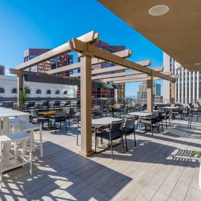 Hilton Garden Inn Phoenix Downtown (15 East Monroe Street    AZ 85004 Phoenix)