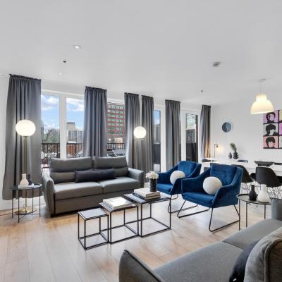 Liv MTL Downtown (1223 Rue Mackay H3G 2H5 Montréal)