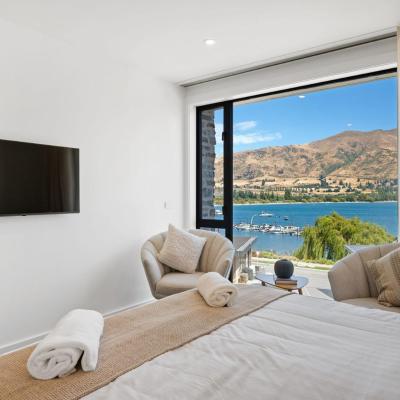 Lakeside Luxury Studio Apartment (Lakeside Road 65 9305 Wanaka)