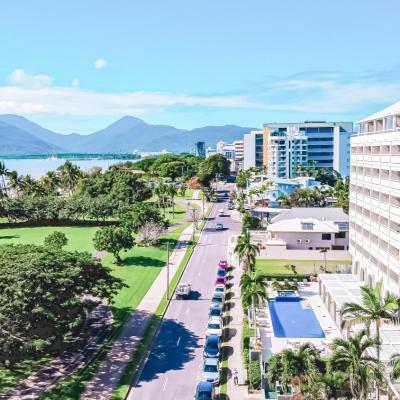 Cairns Harbourside Hotel (209-217 The Esplanade 4870 Cairns)