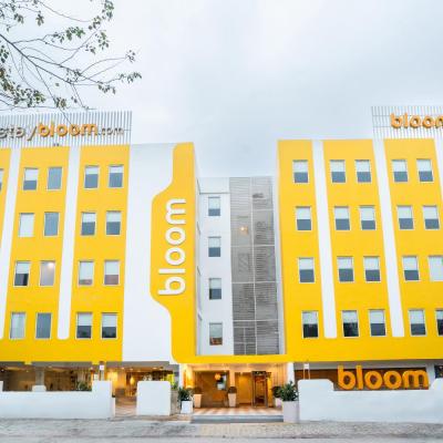 Bloom Hotel - Medicity Gurugram, Near Medanta Hospital (Plot No. 205 & 206, Sector 38 122001 Gurgaon)